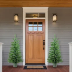 Northlight 4' Potted Norway Spruce Medium Artificial Christmas Tree - Unlit